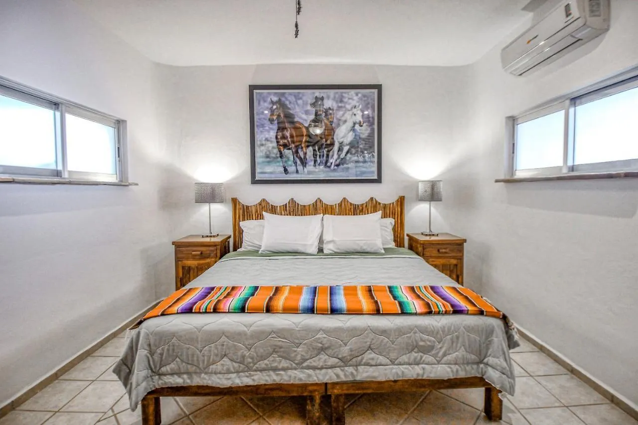 Urban Eden Playa del Carmen Apartment